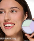 Blur On Lock Setting Powder in Translucent Lavender – on model